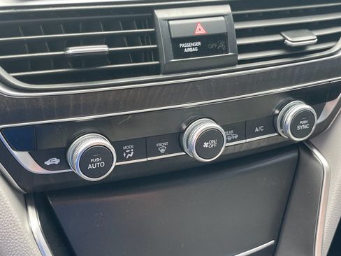 Used 2020 Honda Accord EX-L image 22