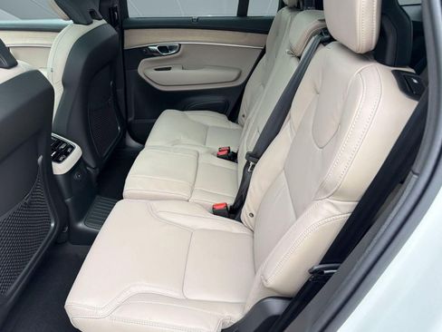 New 2026 Volvo XC90 T8 Ultra w/ Protection Package AWD/4WD image 14