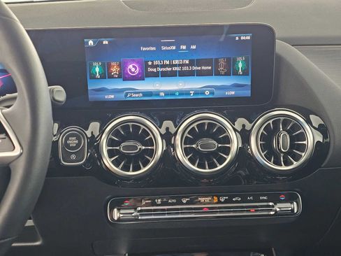 Used 2026 Mercedes-Benz GLA 250 image 25