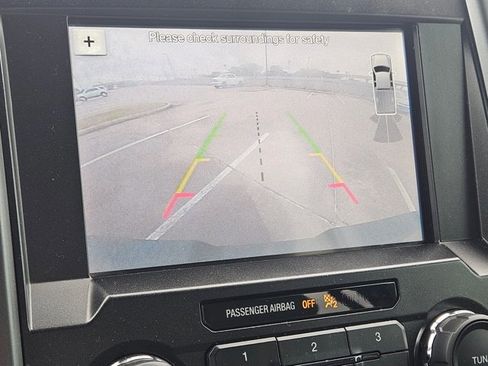 Used 2019 Ford F150 XLT w/ Equipment Group 302A Luxury image 11