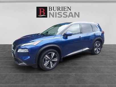 Used 2023 Nissan Rogue SL w/ SL Premium Package