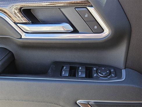 New 2026 Chevrolet Silverado 3500 LT w/ Z71 Chrome Sport Edition image 31