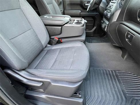 Used 2024 Chevrolet Silverado 2500 Custom w/ Custom Value Package image 25