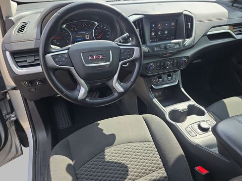 Certified 2021 GMC Terrain SLE w/ Driver Convenience Package FWD image 18