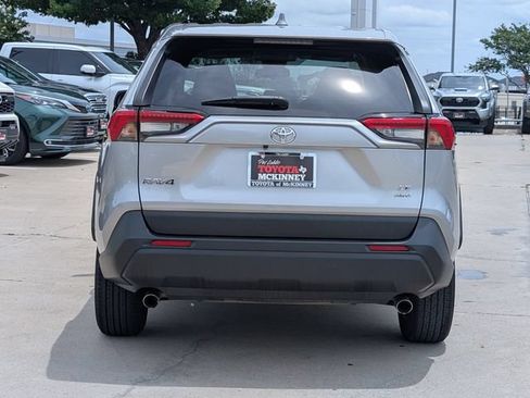 Used 2023 Toyota RAV4 LE AWD/4WD image 6