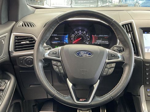 Used 2019 Ford Edge ST w/ Equipment Group 401A AWD/4WD image 22