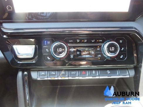 Used 2026 GMC Sierra 1500 AT4 AWD/4WD image 32