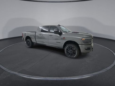 New 2026 RAM 2500 Laramie AWD/4WD image 2