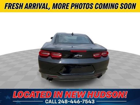 Used 2023 Chevrolet Camaro LT w/ Technology Package RWD image 9