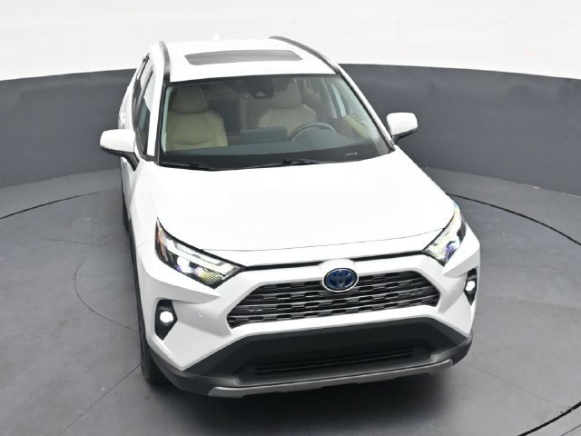 Used 2024 Toyota RAV4 Limited AWD/4WD image 30
