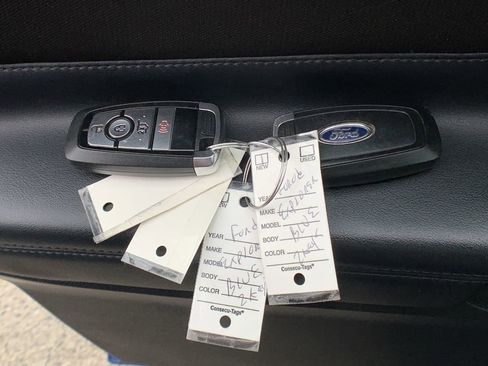 Used 2020 Ford Explorer XLT w/ Class III Trailer Tow Package image 28