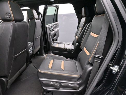 Used 2023 GMC Yukon AT4 w/ AT4 Premium Plus Package image 32