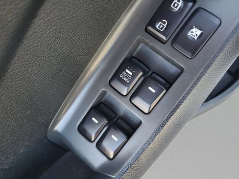 Certified 2018 Kia Forte LX w/ LX Popular Package image 17