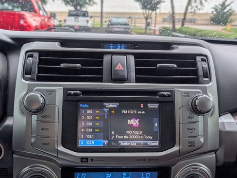 Used 2018 Toyota 4Runner Limited AWD/4WD image 6
