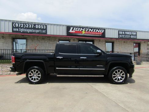 Used 2018 GMC Sierra 1500 Denali RWD image 5