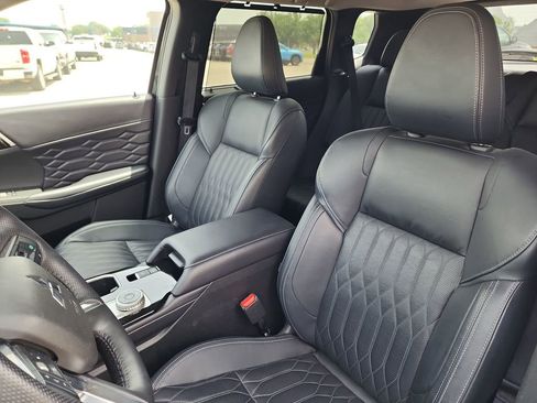 Used 2025 Mitsubishi Outlander SEL AWD/4WD image 12