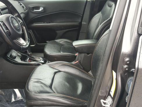 Certified 2021 Jeep Compass Limited image 23
