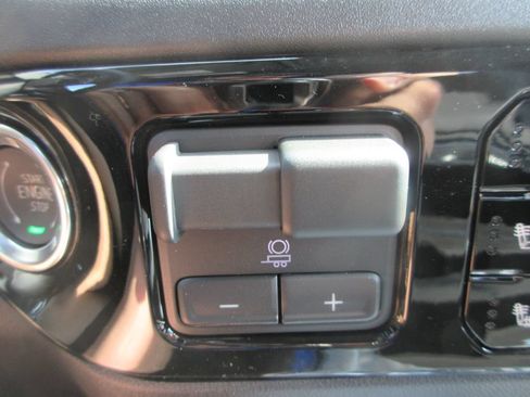 New 2026 GMC Sierra 2500 SLT AWD/4WD image 20
