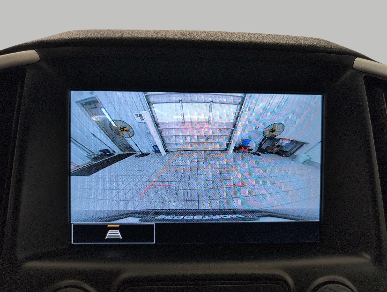 Used 2023 GMC Terrain SLE w/ Driver Convenience Package AWD/4WD image 14