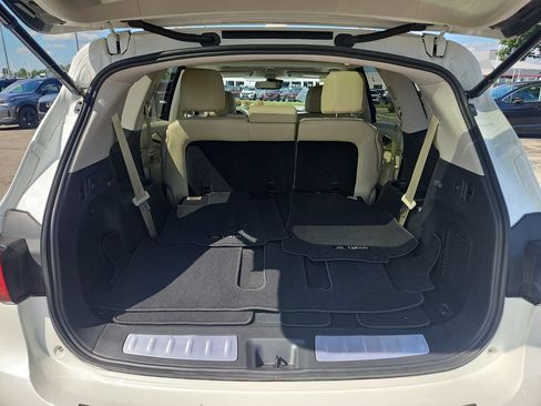 Used 2018 INFINITI QX60 Luxe w/ Deluxe Technology Package AWD/4WD image 30