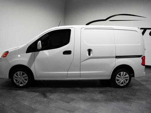 Used 2020 Nissan NV200 SV w/ Back Door Glass Package image 3