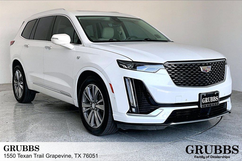 Used 2020 Cadillac XT6 Premium Luxury FWD image 1