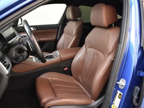 Used 2020 BMW X6 M50i image 22