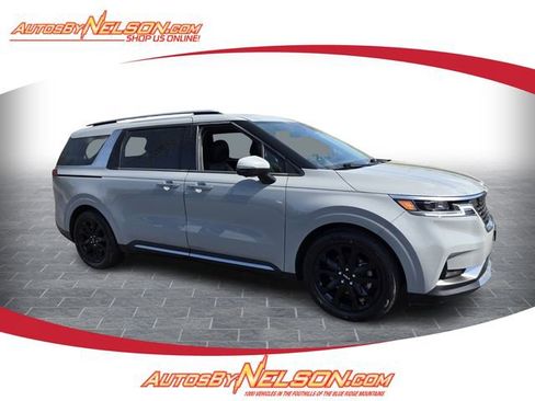Used 2024 Kia Carnival SX Prestige FWD image 1