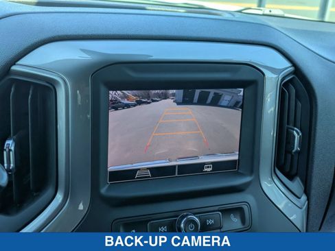 Used 2024 GMC Sierra 1500 Pro w/ Pro Value Package AWD/4WD image 22