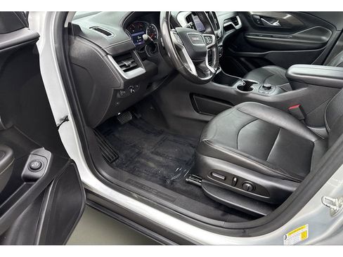 Used 2020 GMC Terrain SLT w/ Preferred Package image 13