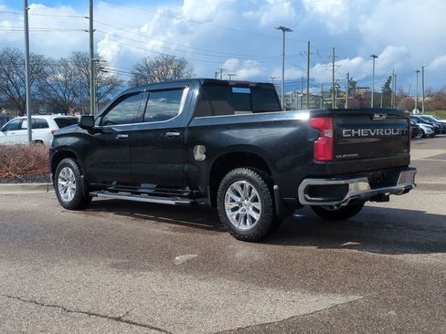 Used 2021 Chevrolet Silverado 1500 LTZ w/ LTZ Premium Package image 6