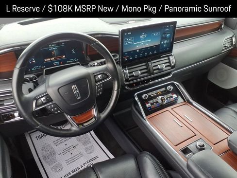 Used 2023 Lincoln Navigator L Reserve image 6