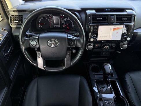Used 2023 Toyota 4Runner 40th Anniversary SE AWD/4WD image 12