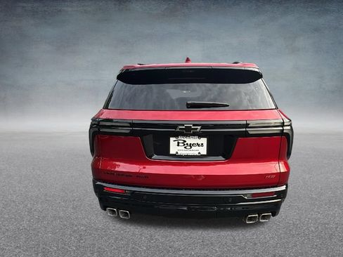Used 2026 Chevrolet Traverse RS w/ LPO, Floor Liner Package AWD/4WD image 32
