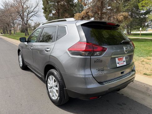 Used 2020 Nissan Rogue S w/ Special Edition Package image 3