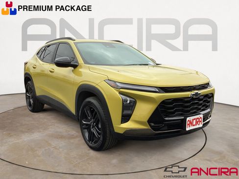 Used 2024 Chevrolet Trax ACTIV w/ Sunroof Package image 1