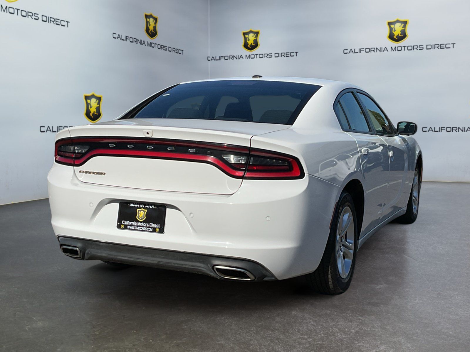 Used 2022 Dodge Charger SXT RWD image 5