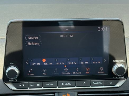 Used 2020 Nissan Altima 2.5 SR FWD image 13