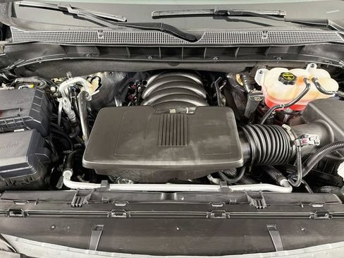 Used 2025 Chevrolet Tahoe RST w/ Comfort Package RWD image 38