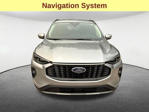 Certified 2024 Ford Escape Platinum AWD/4WD image 4