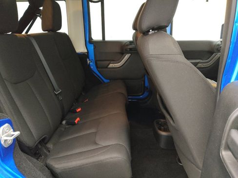 Used 2015 Jeep Wrangler Unlimited Sport w/ Quick Order Package 24S image 19