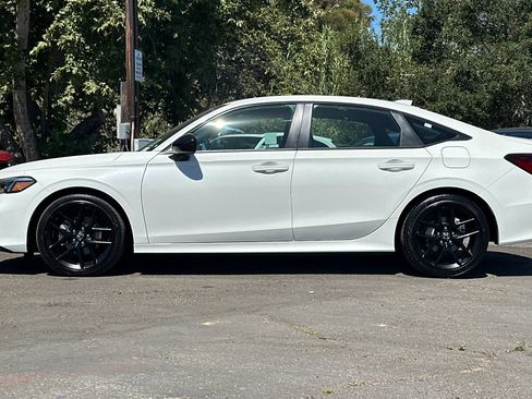 Used 2026 Honda Civic FWD Hybrid Sedan image 7
