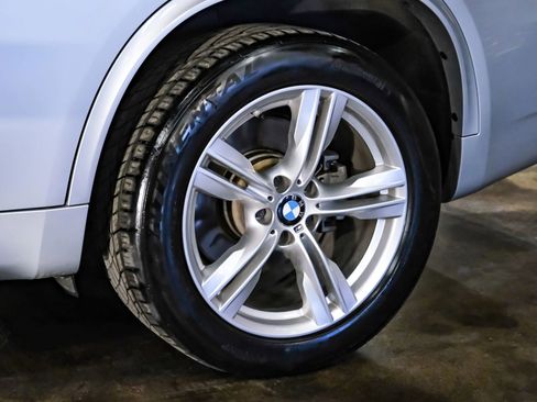 Used 2018 BMW X5 xDrive50i AWD/4WD image 59
