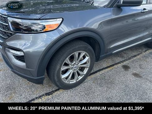 Used 2023 Ford Explorer XLT w/ Equipment Group 202A AWD/4WD image 3