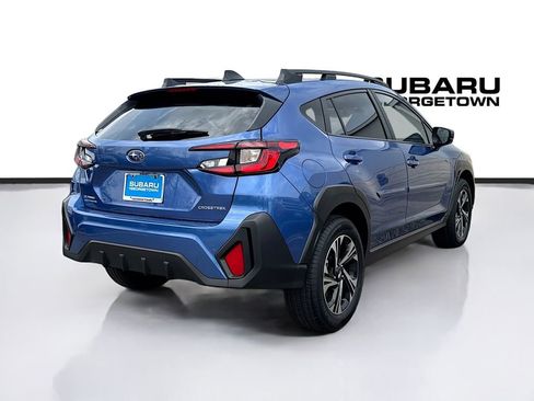 Used 2025 Subaru Crosstrek 2.0i Premium image 9