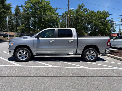 Used 2019 RAM 1500 Big Horn AWD/4WD image 2