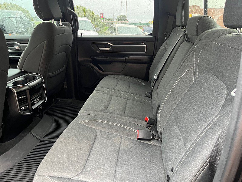 Used 2019 RAM 1500 Big Horn AWD/4WD image 12