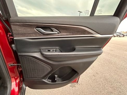 Used 2023 Jeep Grand Cherokee Limited w/ Trailer Tow Prep Group (B) image 40