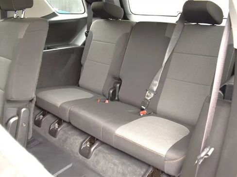 Used 2019 Chevrolet Traverse LT w/ LPO, Floor Liner Package AWD/4WD image 30