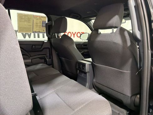 Used 2026 Toyota 4Runner SR5 image 12